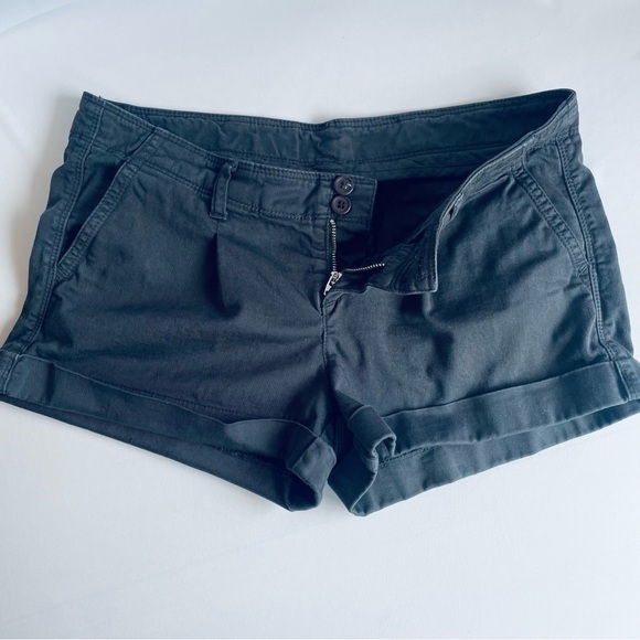 United Colors of Benetton Dark Gray Short Size S (40 EU) - Picture 1 of 9